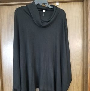 Maurices poncho